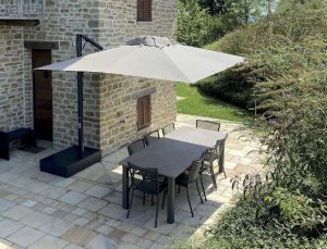 Astro Carbon Side-Arm Parasol patio scene