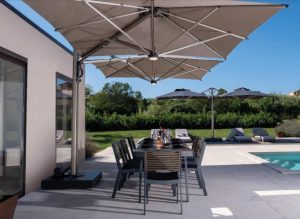 Dual V Titanium 2-Way Side-Arm Umbrella