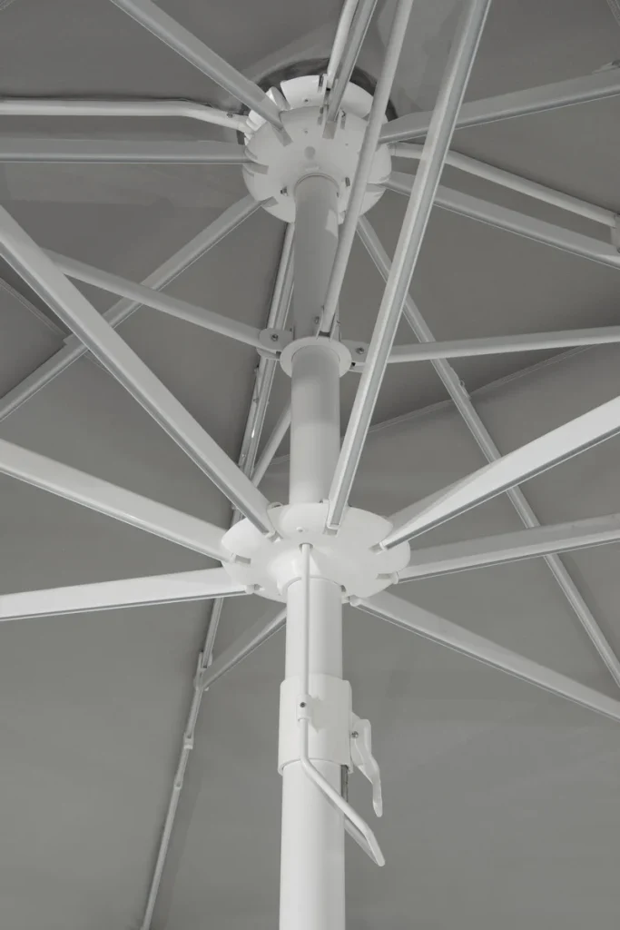 STRONG commercial parasol